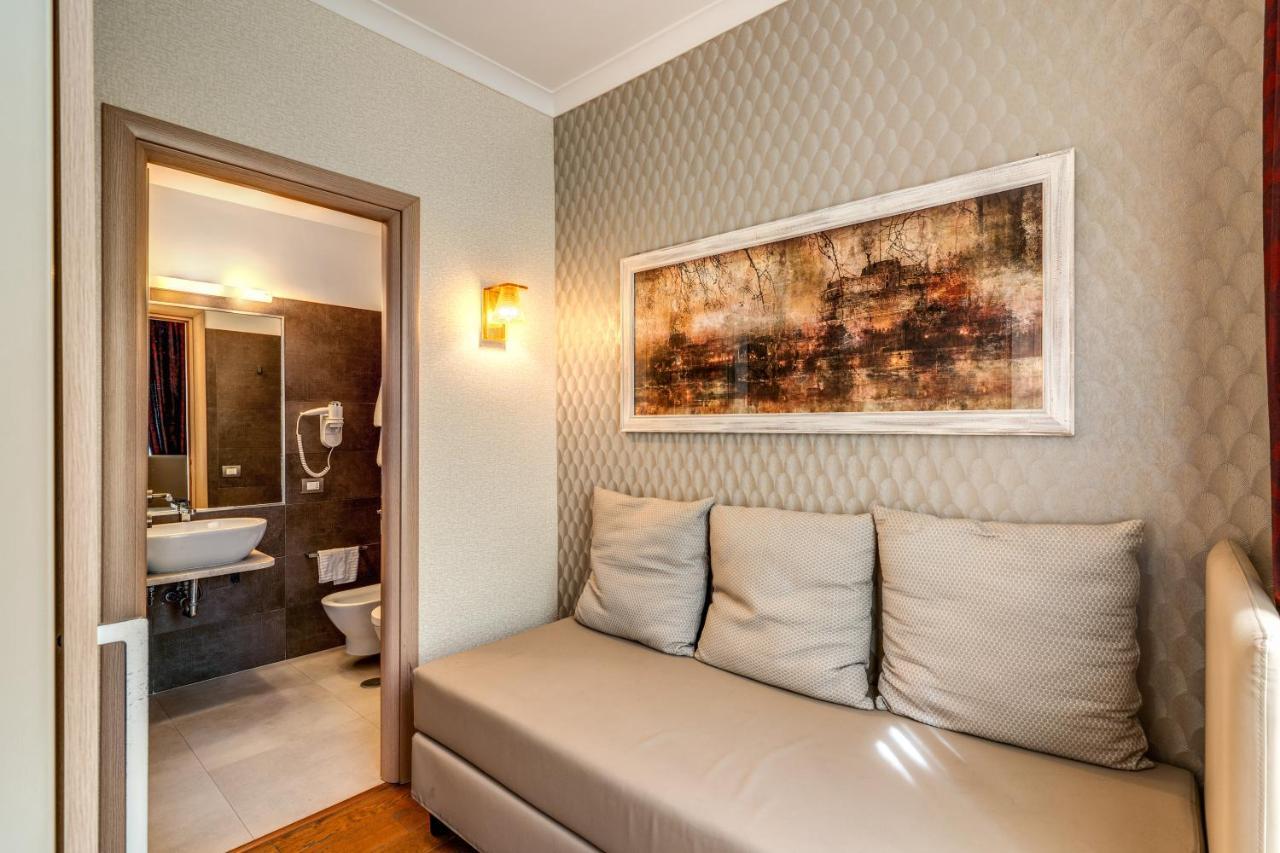 Roma Boutique Hotel Luaran gambar